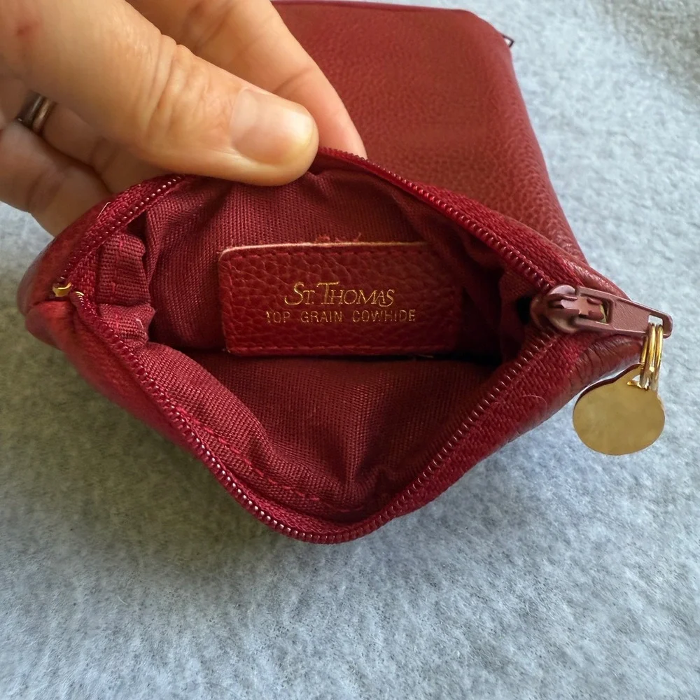 St. Thomas Red Cowhide Leather Travel Pouch‎ Storage Organizer 2 Pocket Zip Side